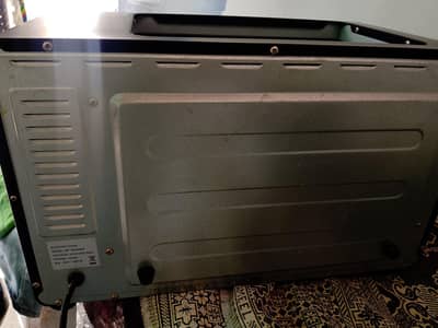 Baking oven
