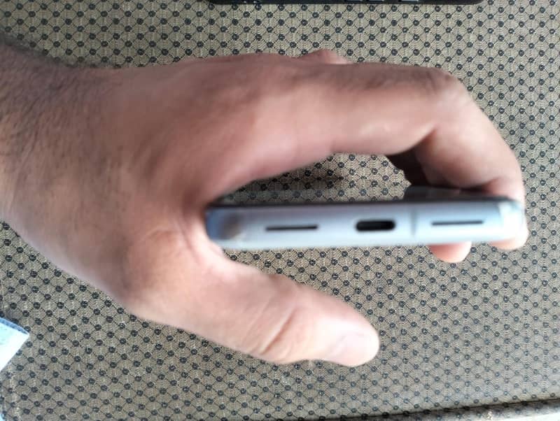 Google Pixel 8 7