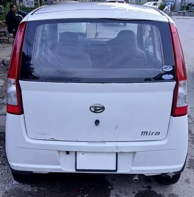 Daihatsu Mira 2006