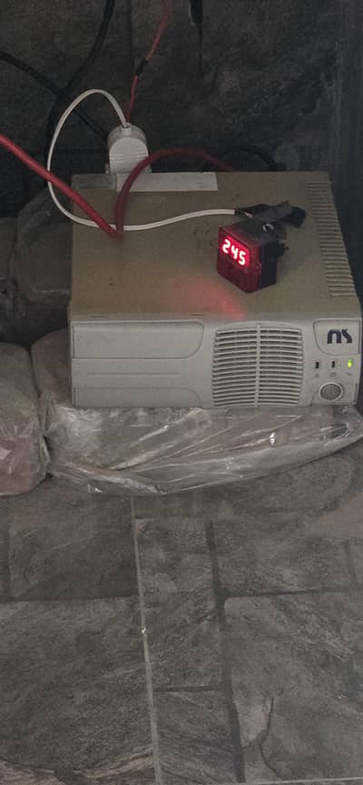 UPS single battery 1 kva