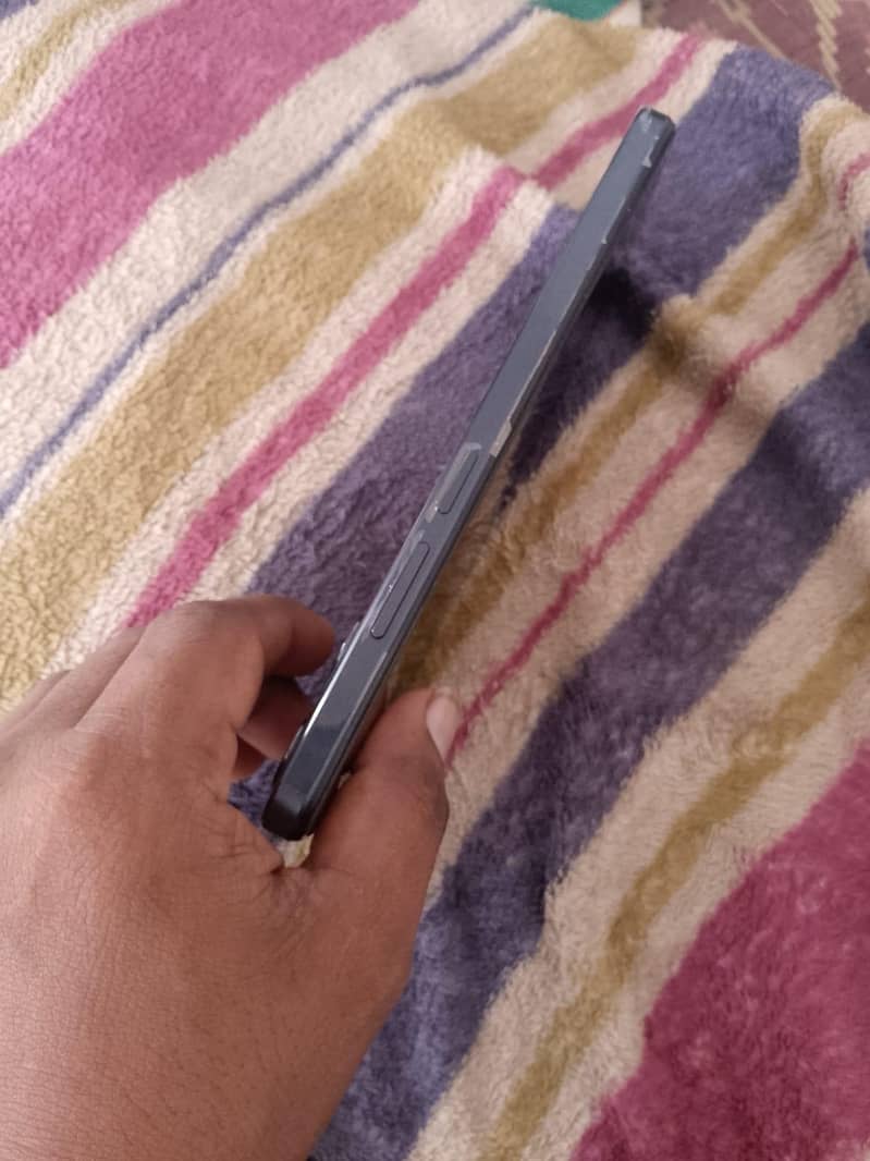 Realme  note 70 4