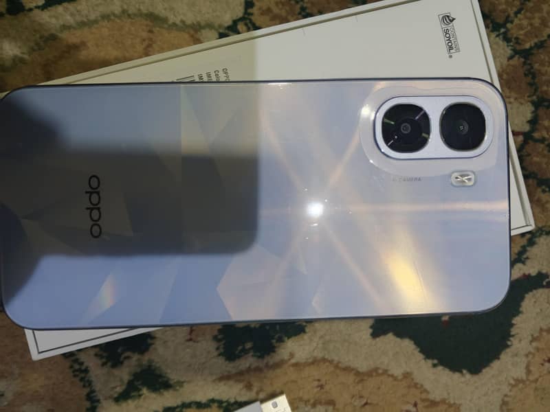 OPPO A6k 3