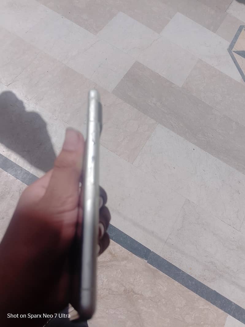 Google Pixel 7a 2