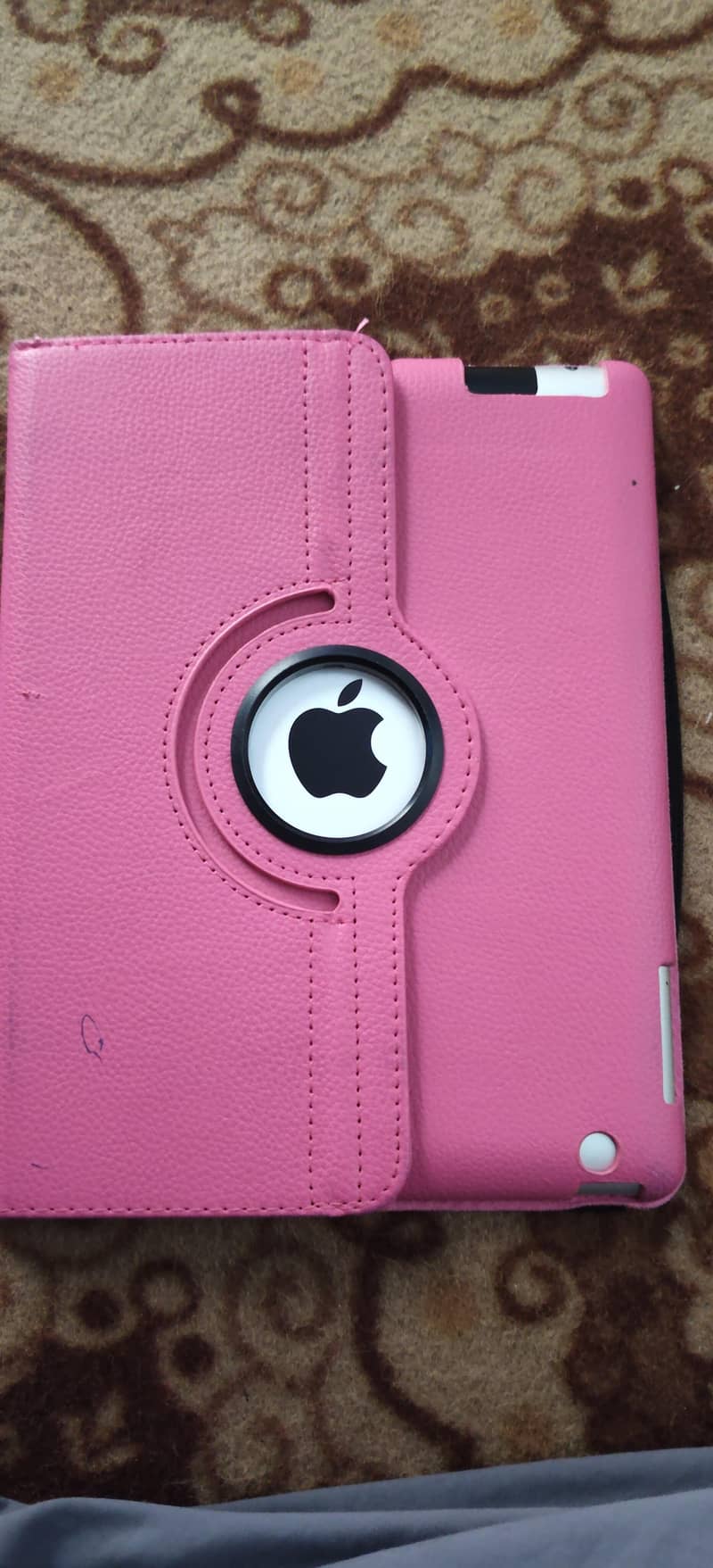 apple tablet model MC774FDA 2