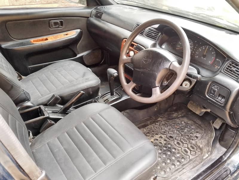 Nissan Sunny 1995 automatic 4