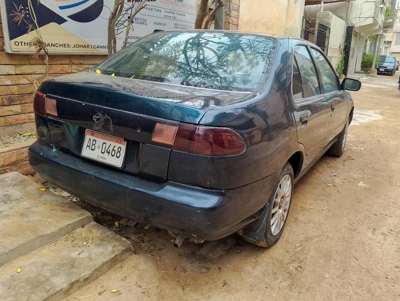 Nissan Sunny 1995 automatic 5