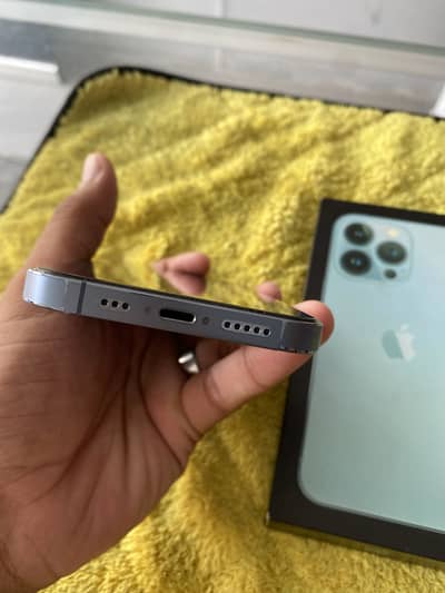Apple iPhone 13 Pro