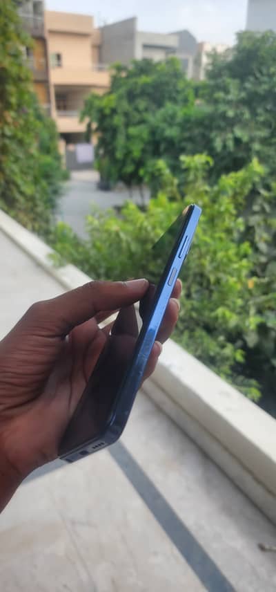 Infinix Hot 40i