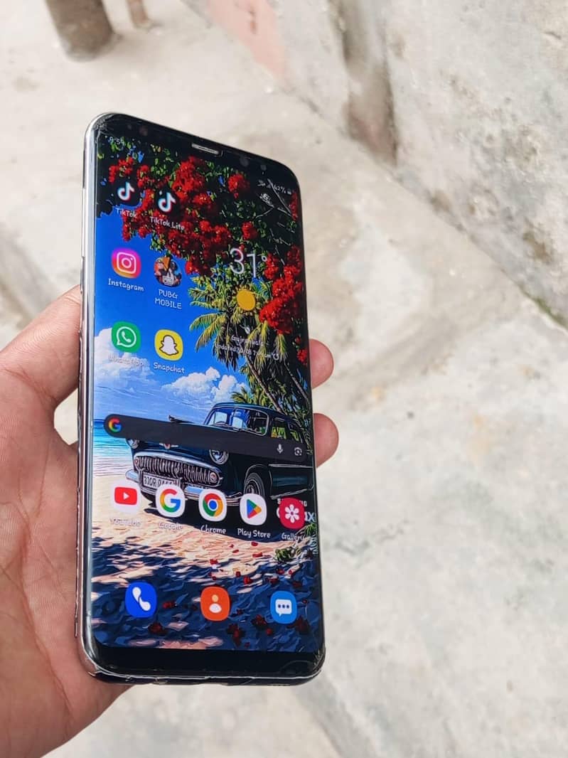 Samsung Mobile S8 Plus 1