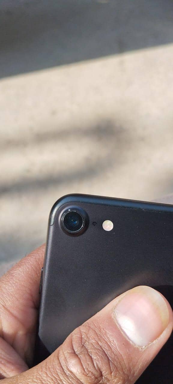 iPhone 7 fresh condition 3