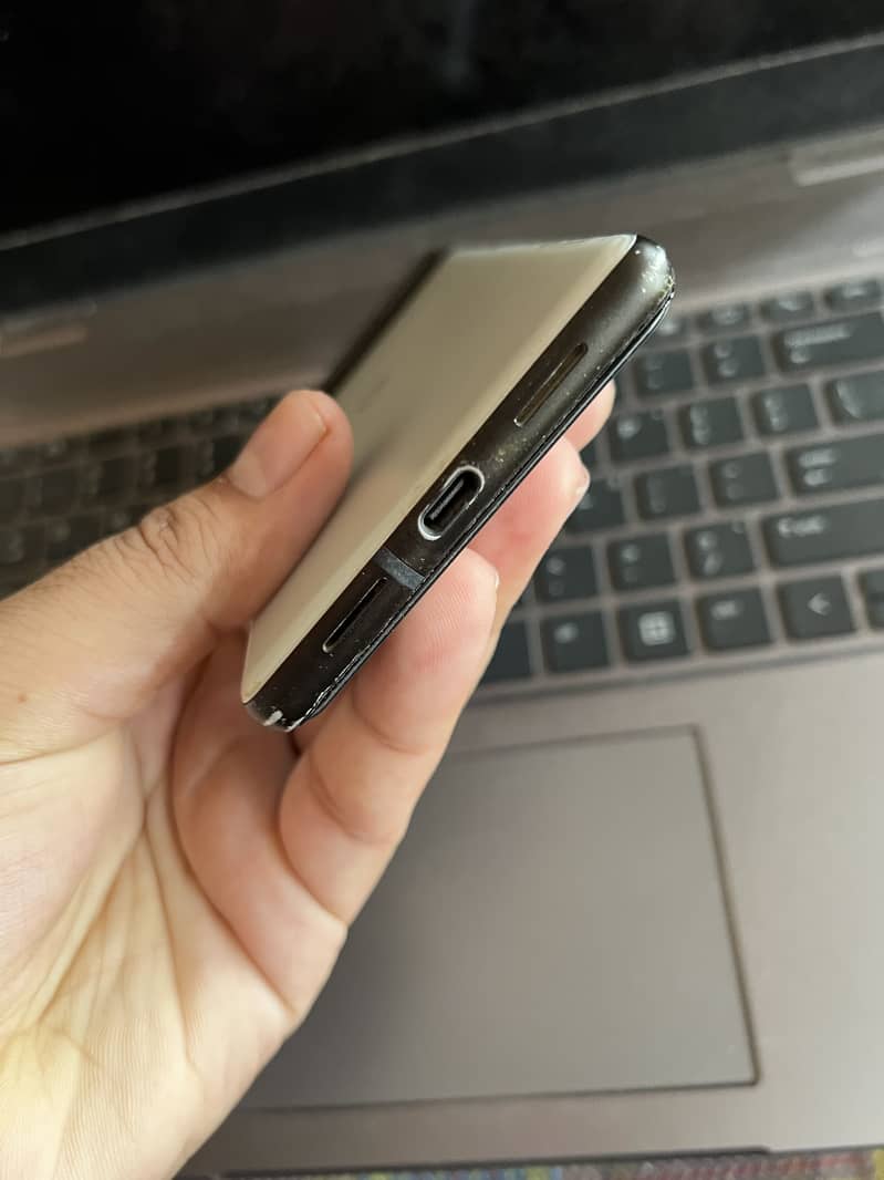 Google Pixel 6 1
