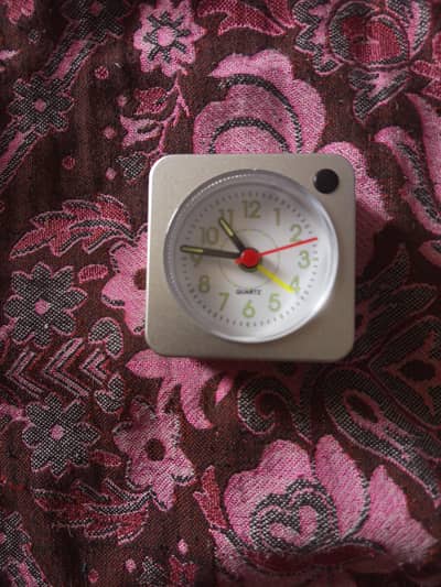 Analogue Alarm clock for sale.