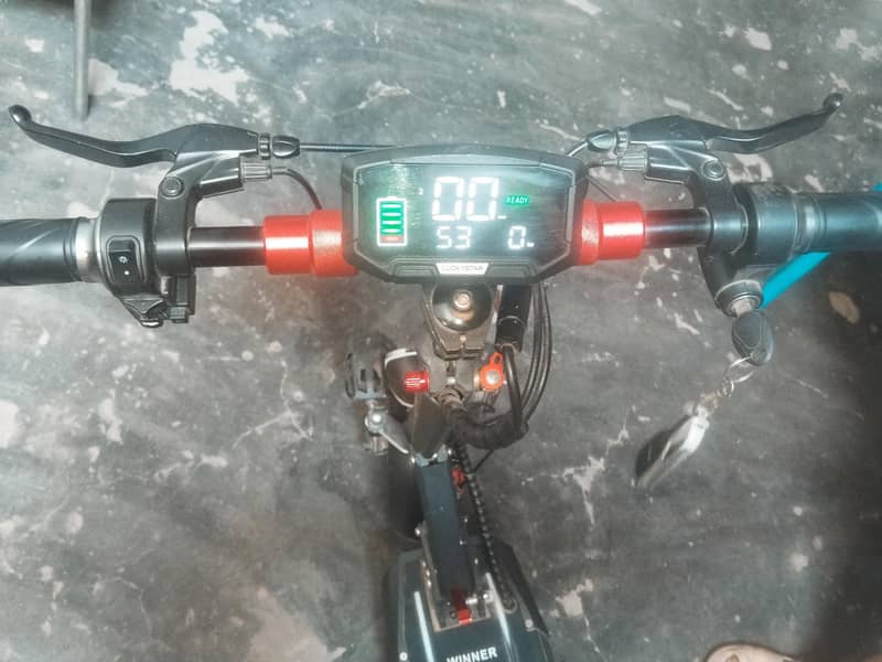 scooty 6
