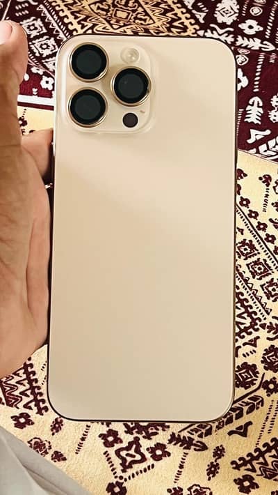 Apple iPhone 16 Pro Max