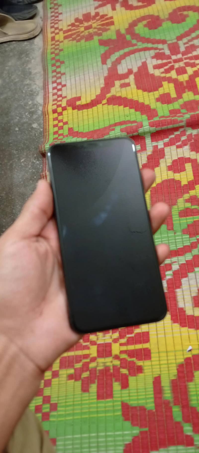 Apple iPhone XS Max 4