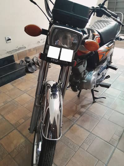 Honda CG 125 model 2022 available for sale