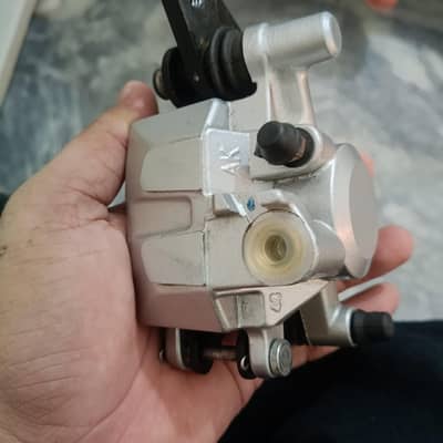 Yamaha Disc break Caliper and Master cylinder