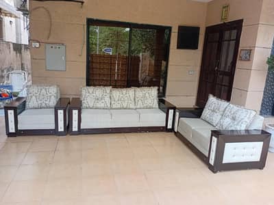 6 seater sofa set.