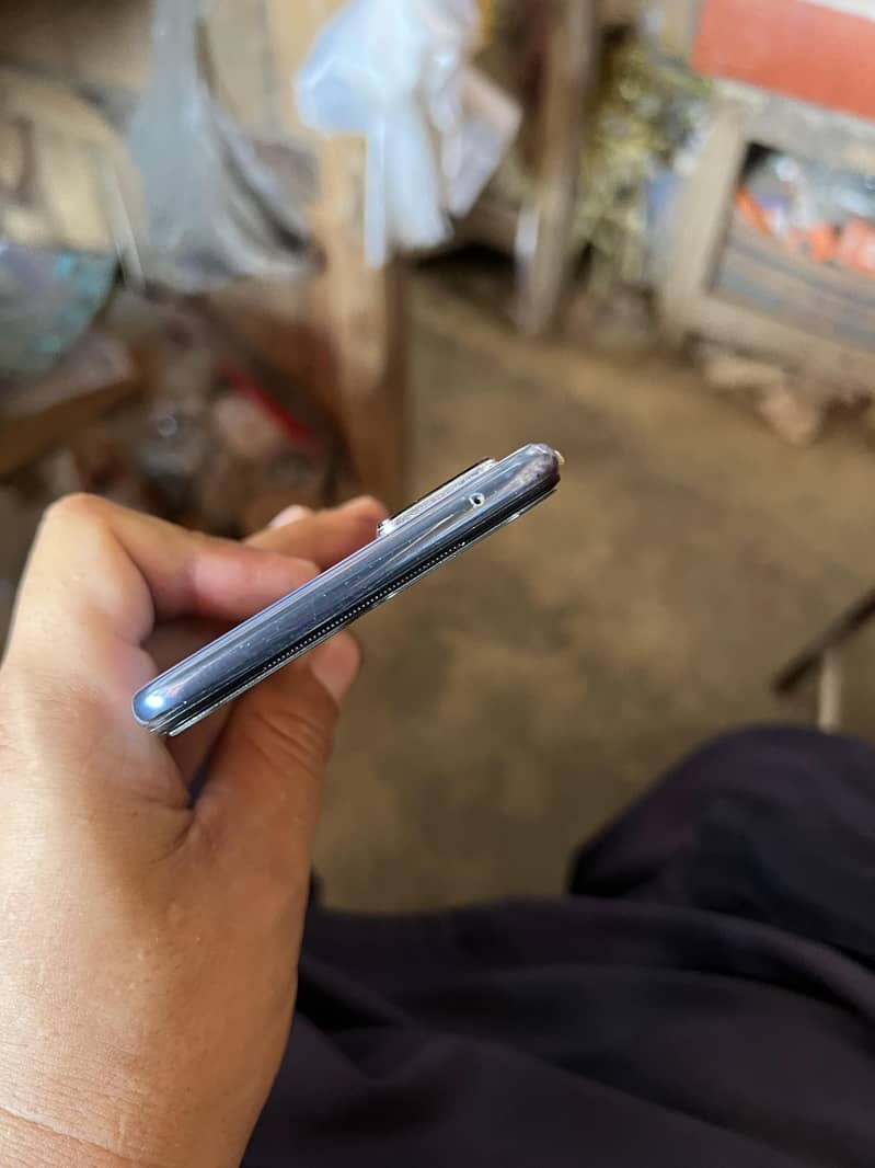 vivo v21e 1