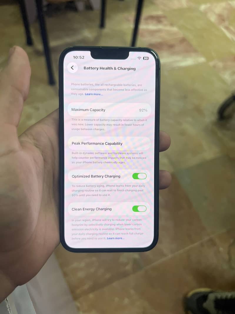 Apple iPhone 13 6