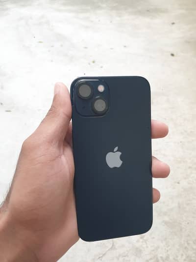 Apple iPhone 13