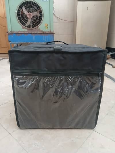Premium Insulated Thermal Food & Pizza Delivery Bag – Like New
