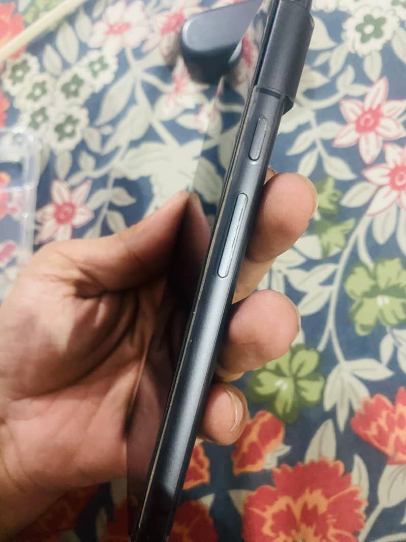 Google Pixel 8 1