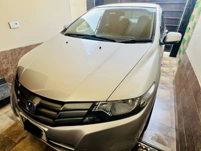 Honda City IVTEC 2009 genuine condition