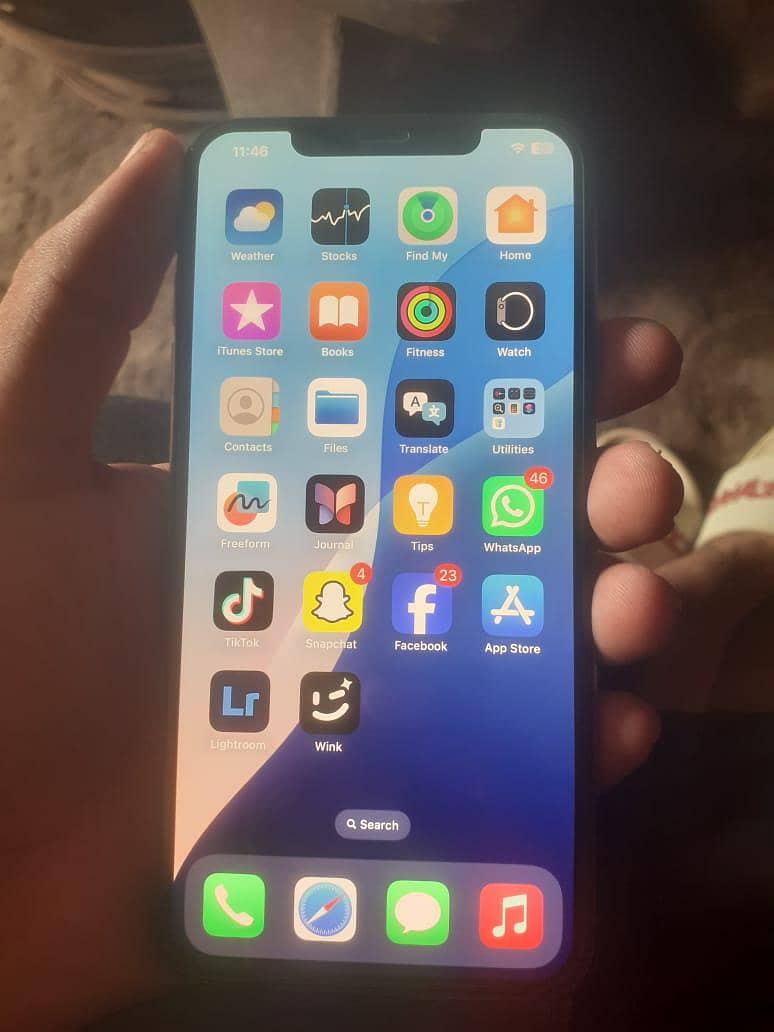 Apple iPhone XS Max 0