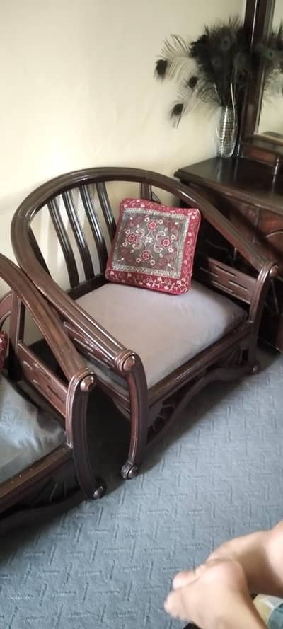 wooden frame sofas no pillows