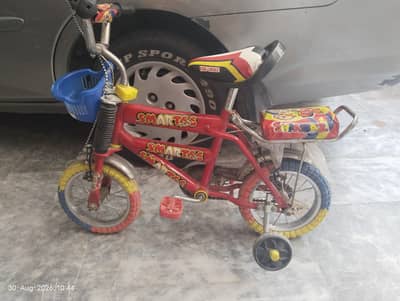 Kids Bicycle 16/18 Inch with Training Wheels – Excellent Condition