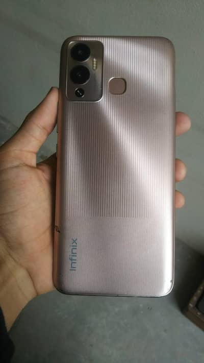 Infinix Hot 12 Play