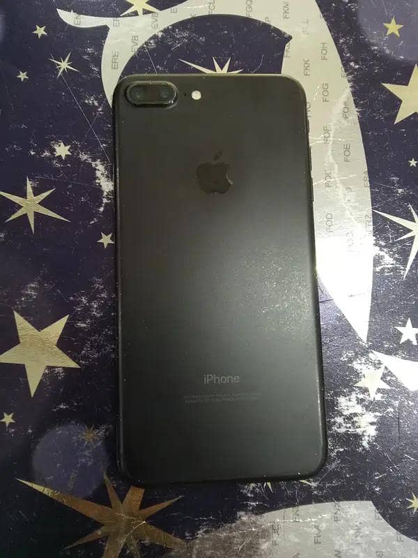 Apple iPhone 7 Plus 0