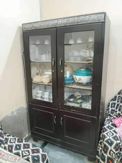 Home used Showcase