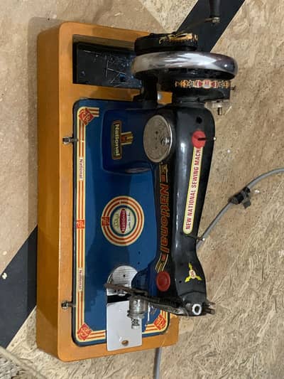 SEWING MACHINE WORKING CONDITION