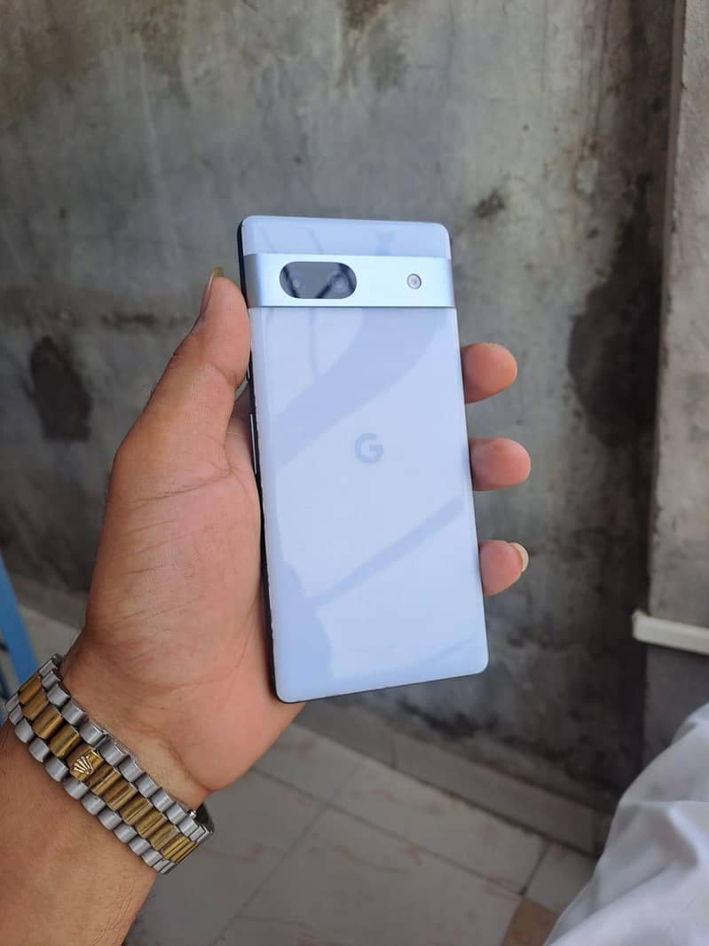 Google Pixel 7a 2