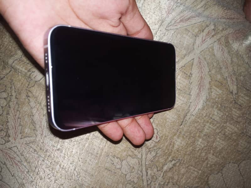 Apple iPhone 14 0