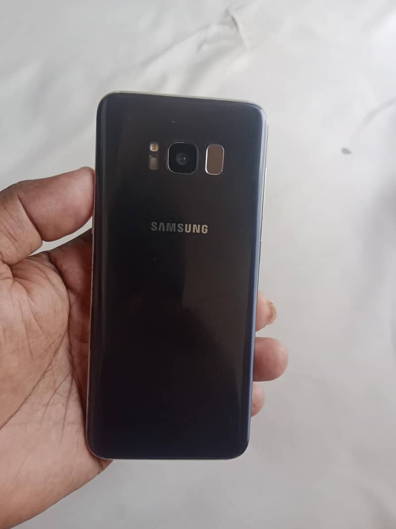 Samsung Mobile S8 4