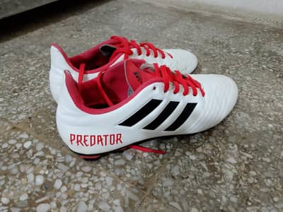 Adidas Predators Uk7.5 used