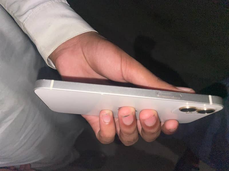 Apple iPhone 12 2