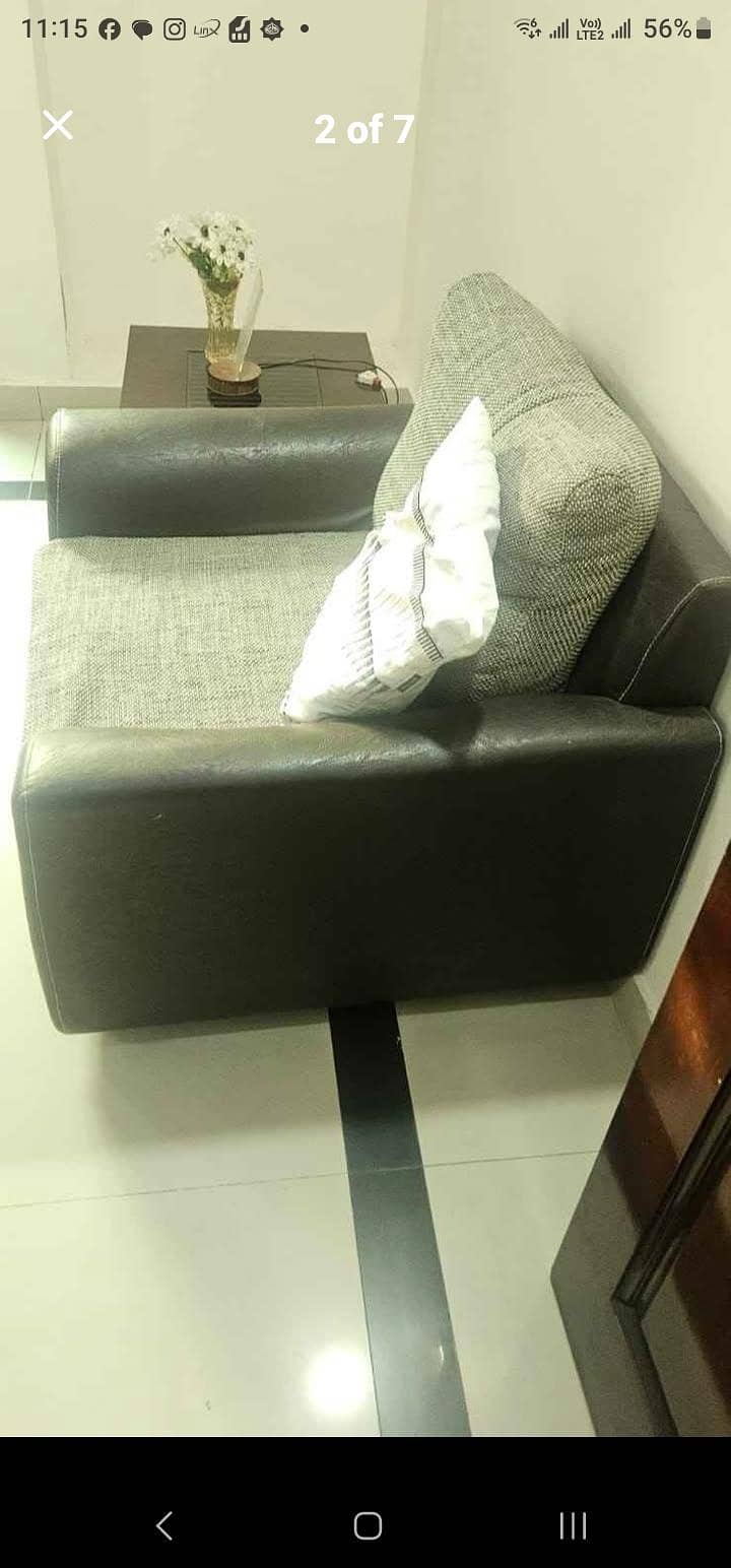 8 seater sofa set with table 4