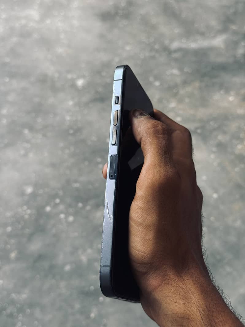 Apple iPhone 13 Pro Max 9