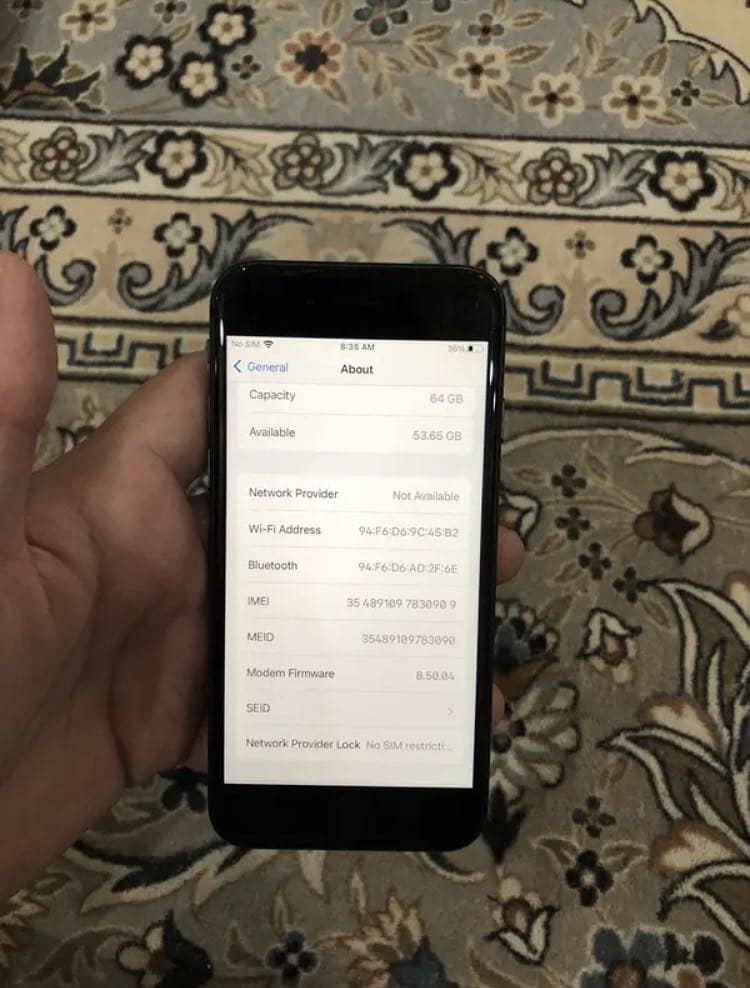 iPhone 8 (Full Sim Time & 10/10) 1