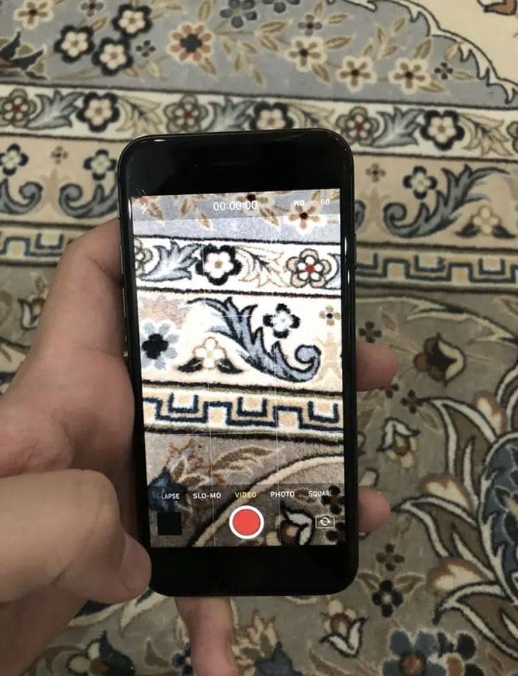 iPhone 8 (Full Sim Time & 10/10) 6