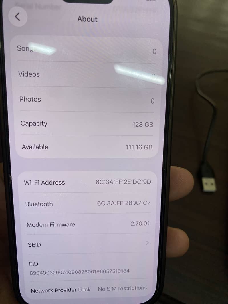 Apple iPhone 16 Pro 2