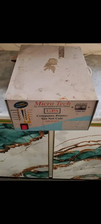 UPS 1000 w