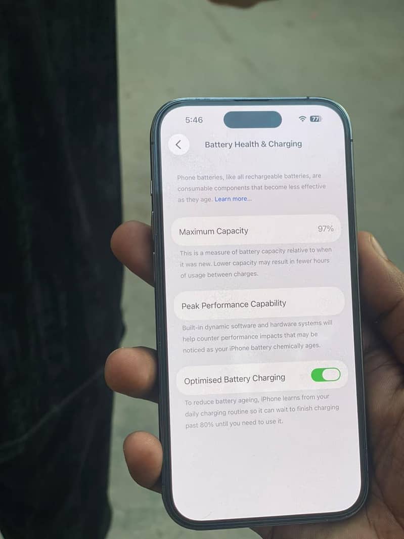 Apple iPhone 14 Pro 0