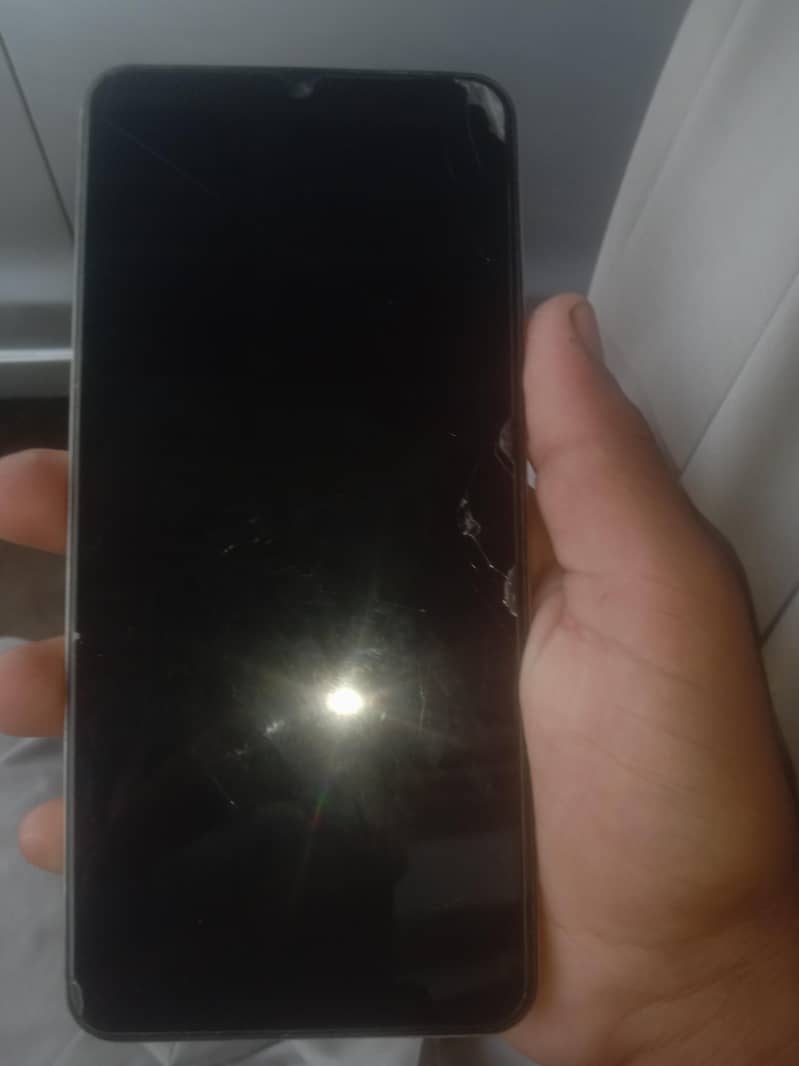 Realme C61 1