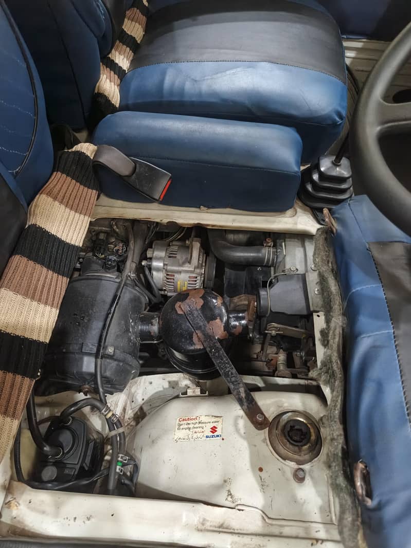 Suzuki Bolan 4