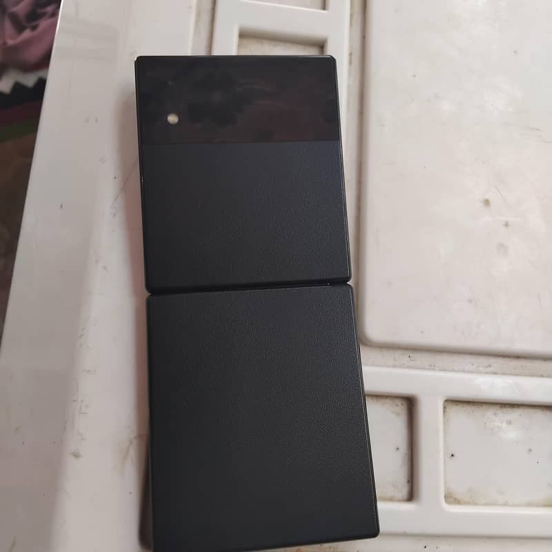 Itel Flip 1 4